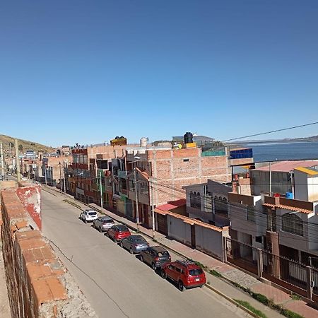 Hostal Vista Al Lago Titicaca Puno Esterno foto