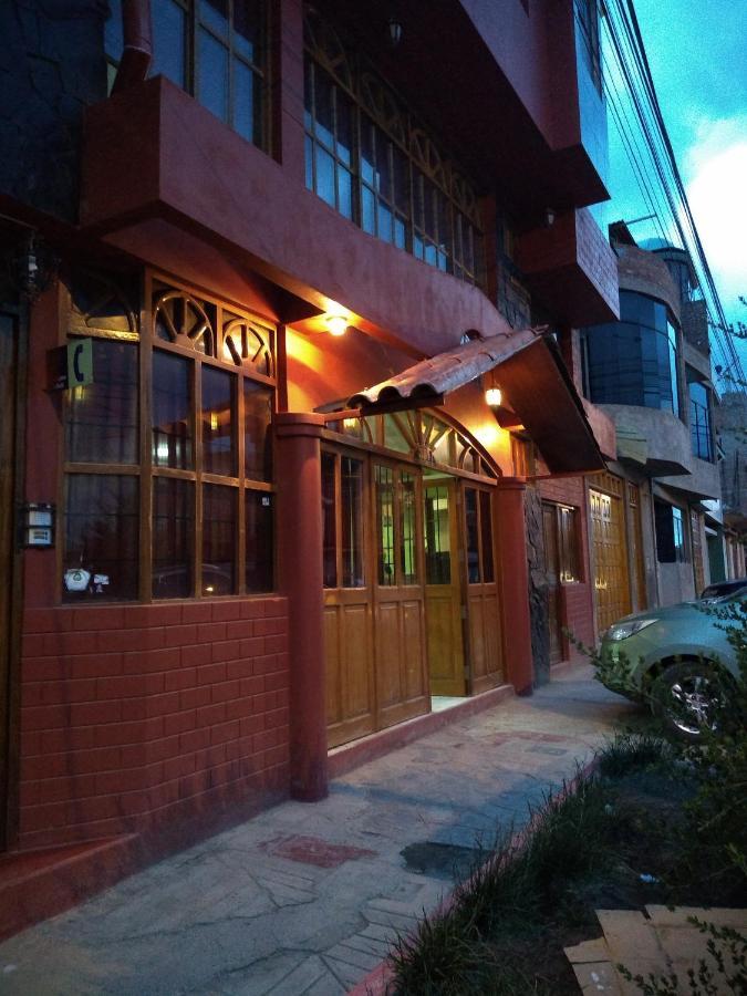 Hostal Vista Al Lago Titicaca Puno Esterno foto