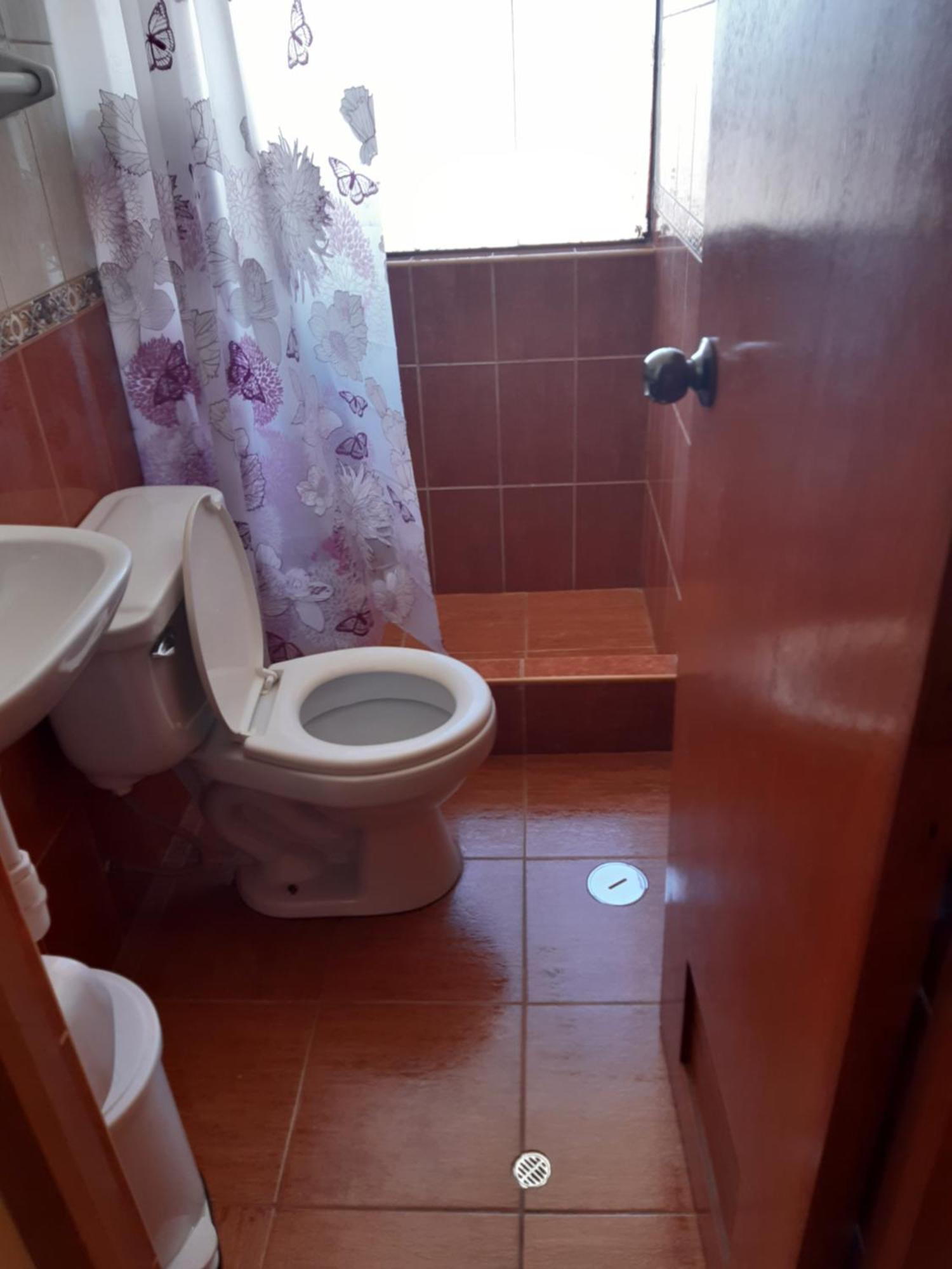 Hostal Vista Al Lago Titicaca Puno Esterno foto
