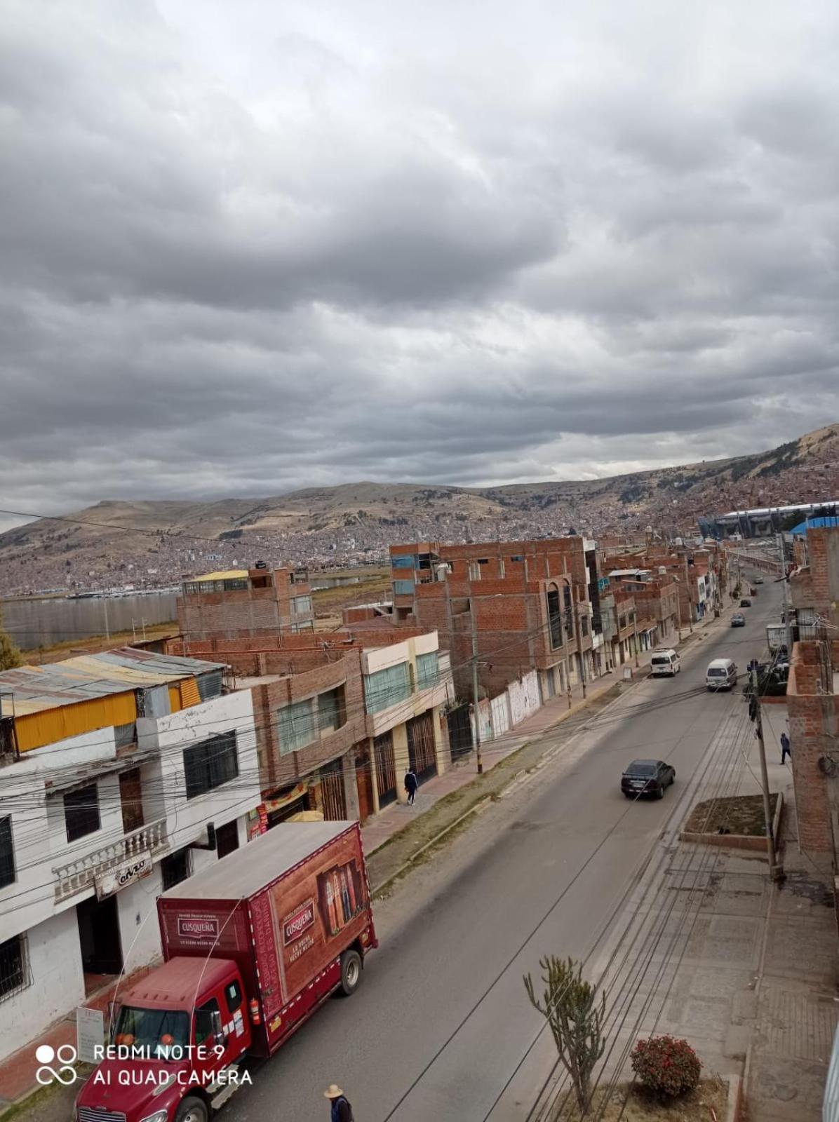 Hostal Vista Al Lago Titicaca Puno Esterno foto