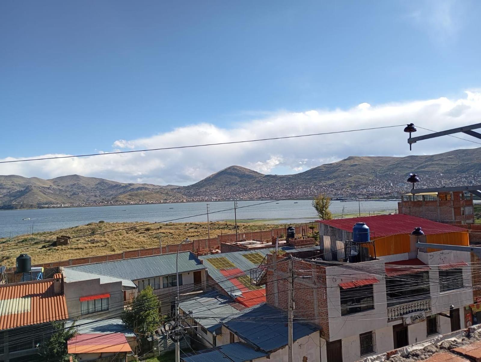 Hostal Vista Al Lago Titicaca Puno Esterno foto